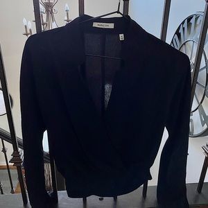 Long sleeve Aritzia (Babaton) dress shirt